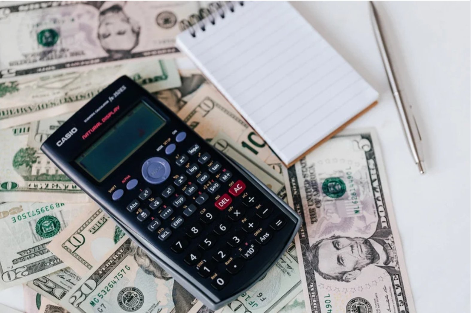 A calculator over messy pIle of money