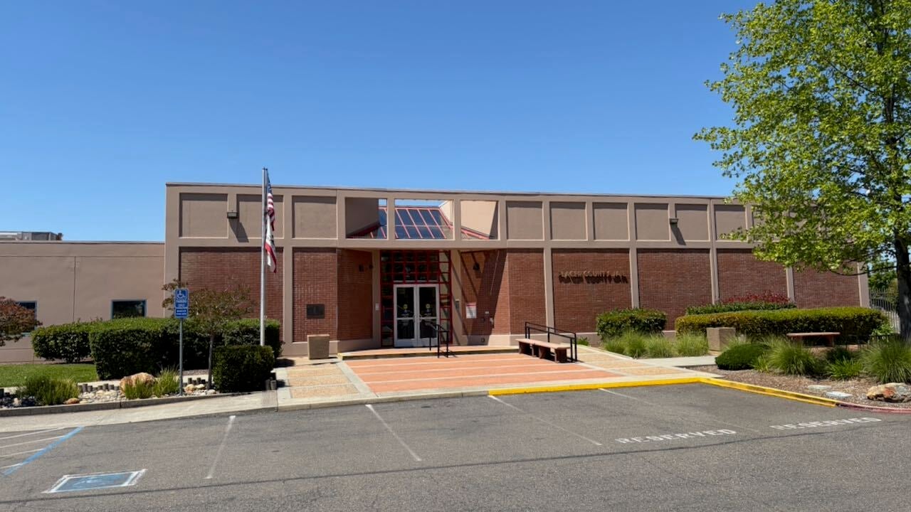 Auburn California Jail front of Building during clear day