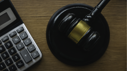 What’s the Distinction Between a Bail Bond Agent vs. Bail Bond Clerk?