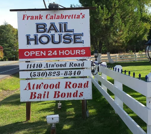 bail house sign