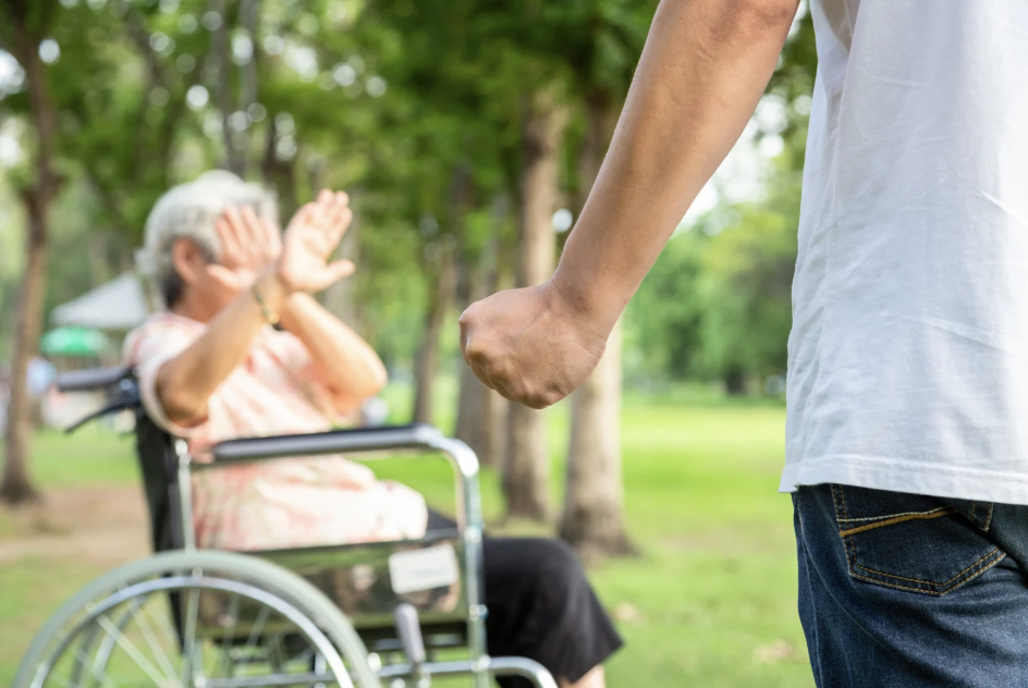 Understanding PC 368(b)(1) Elder Abuse and the Bail Bond Process